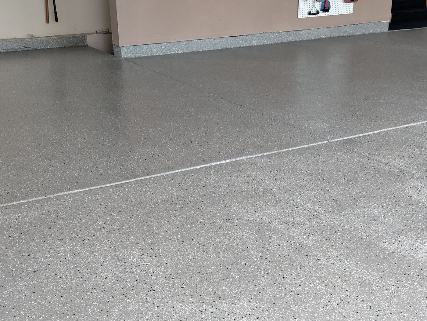 Flake Epoxy project in Colorado — photo 18