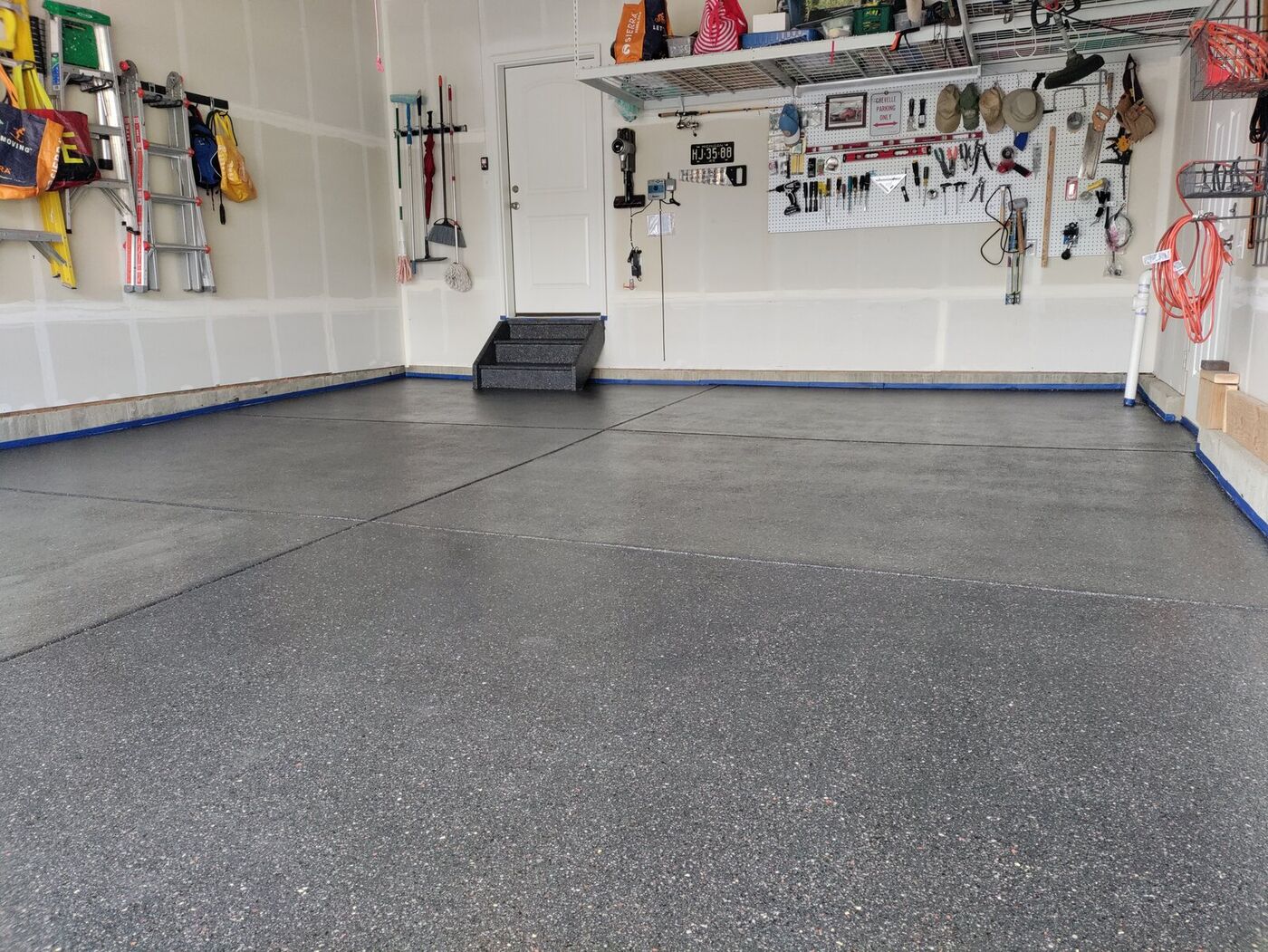 Flake Epoxy project in Colorado — photo 24